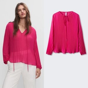 MANGO Pleated blouse